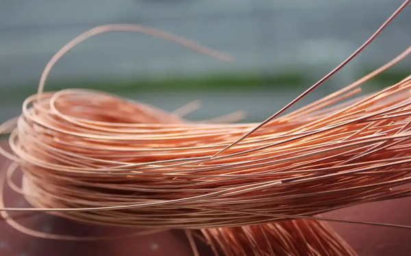 ���(y��ng)��������������޹�˾�g�̏UҺ�������~�U(ku��)���(xi��ng)Ŀ��